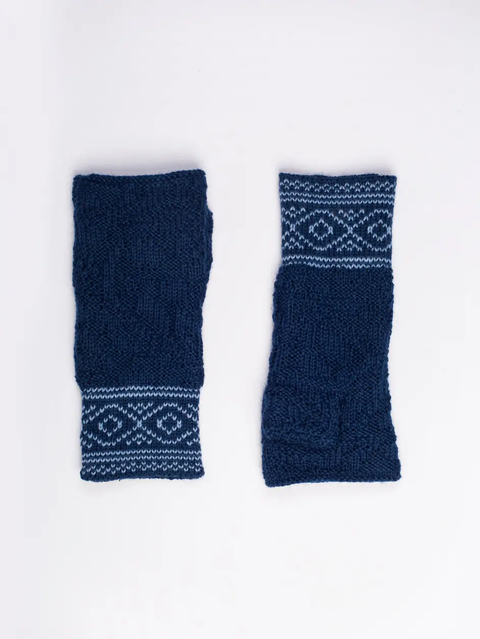 Bryggen Fingerless Mittens