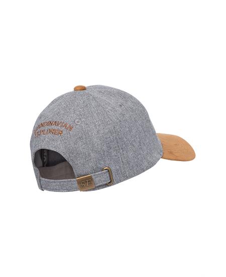 Scandinavian Explorer Cap in Grey