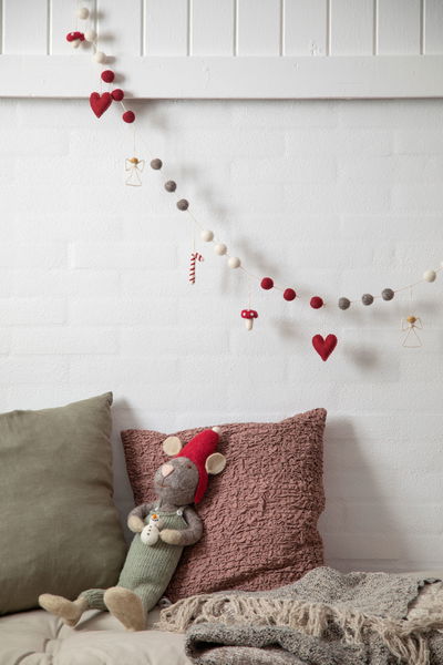 Holiday Ornaments Felted Garland