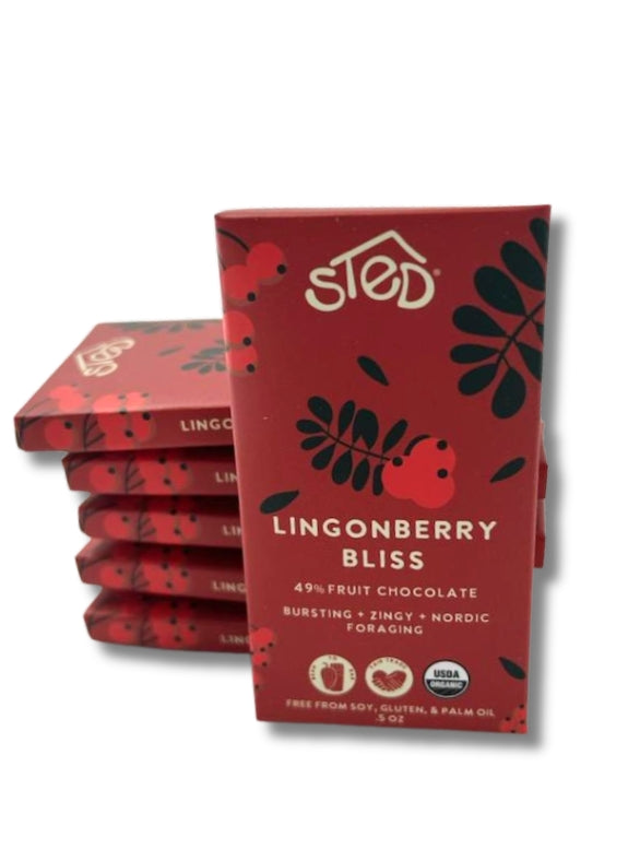 Lingonberry Bliss Chocolate Bar
