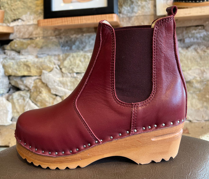 Rockwell Scarlet Clog Boot