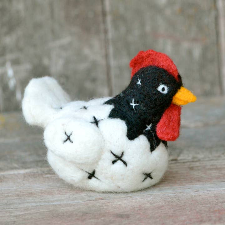 Needle Felting Kit - Chicken (Beginner)