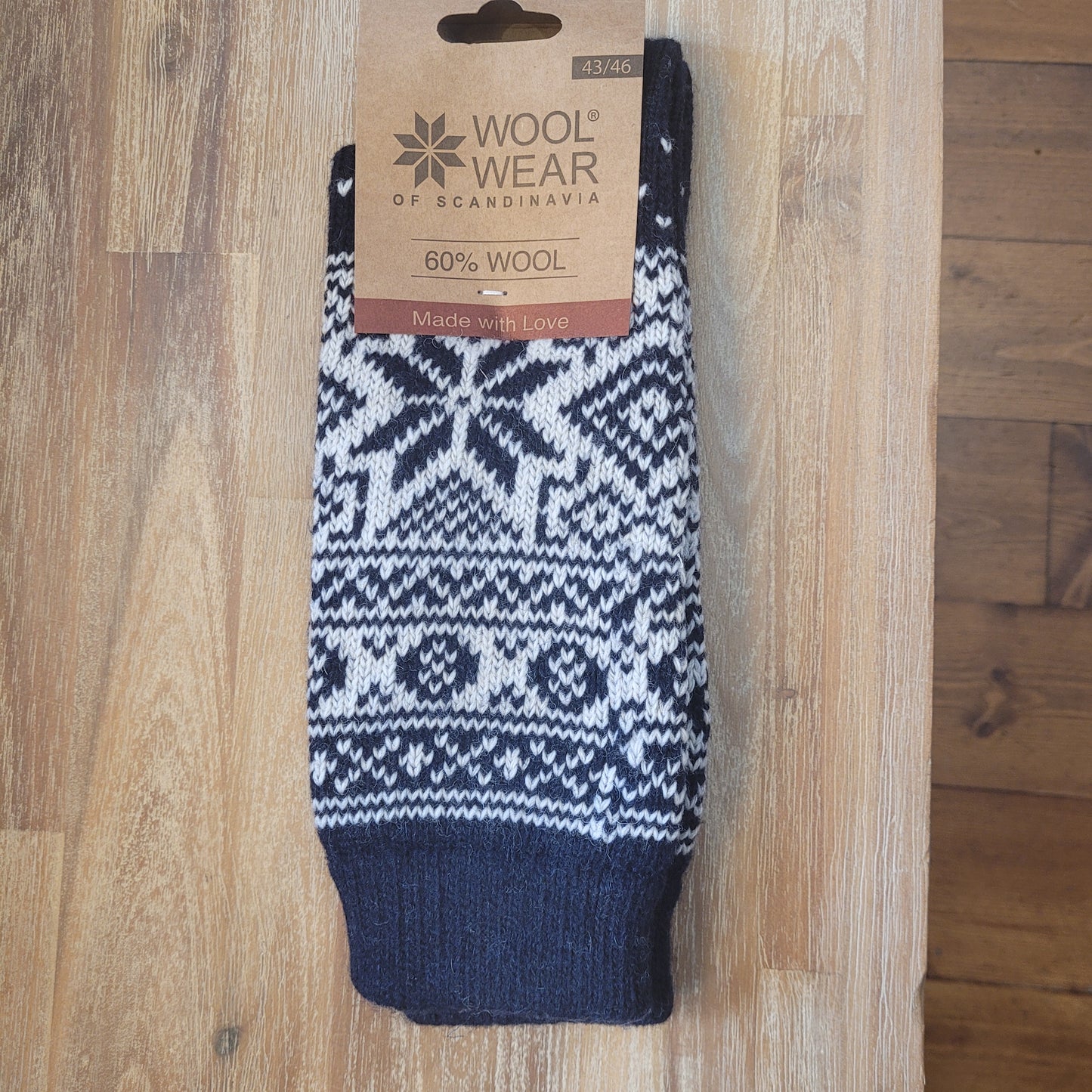 Wool Wear Traditional Scandinavian Star Socks - Navy / White
