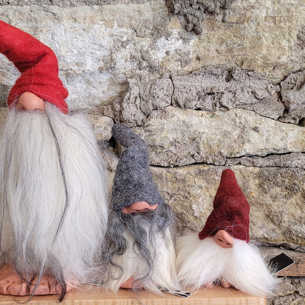 
                      
                        Red Foot Gnome - small
                      
                    