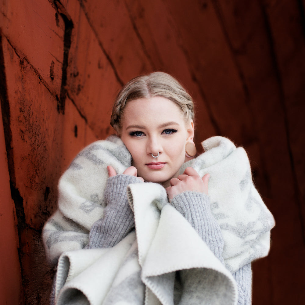 Alrún Icelandic Nordic Wool Blanket